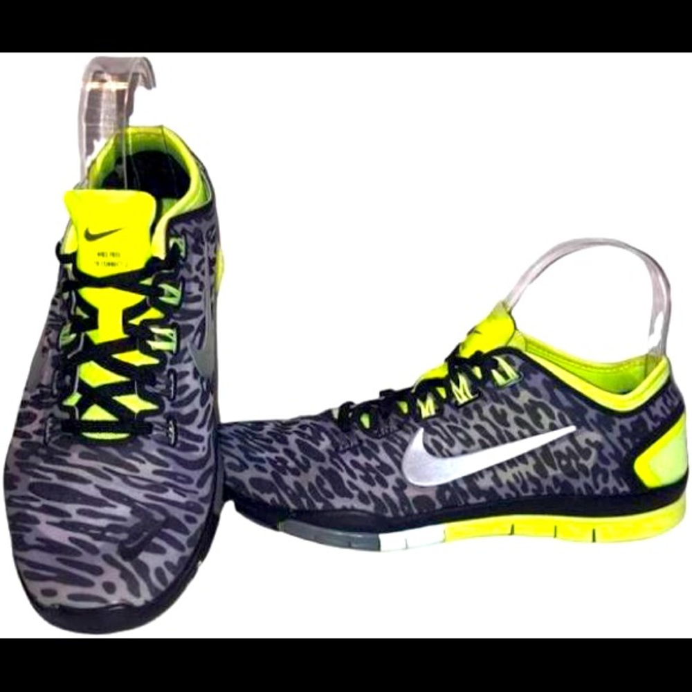 Nike Free TR Connect 2 Sneakers size 7.5 Women’s